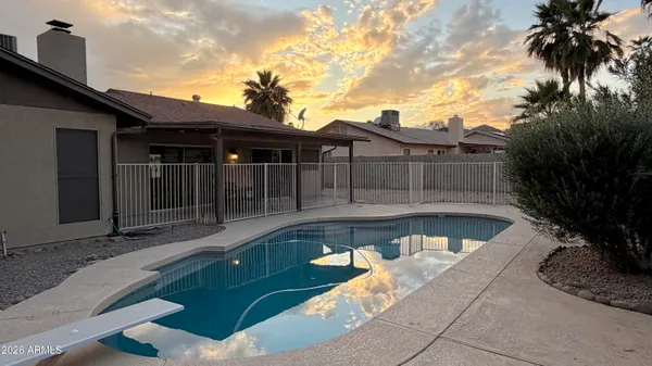 $2,395 | 4844 East Sunrise Drive, Phoenix, AZ 85044