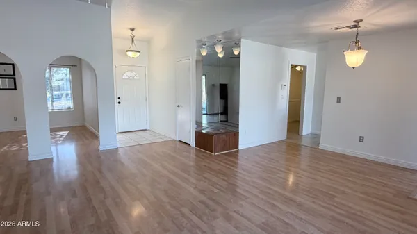 $2,395 | 4844 East Sunrise Drive, Phoenix, AZ 85044