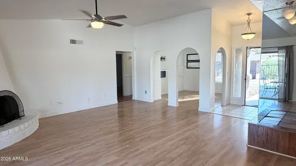 $2,395 | 4844 East Sunrise Drive, Phoenix, AZ 85044