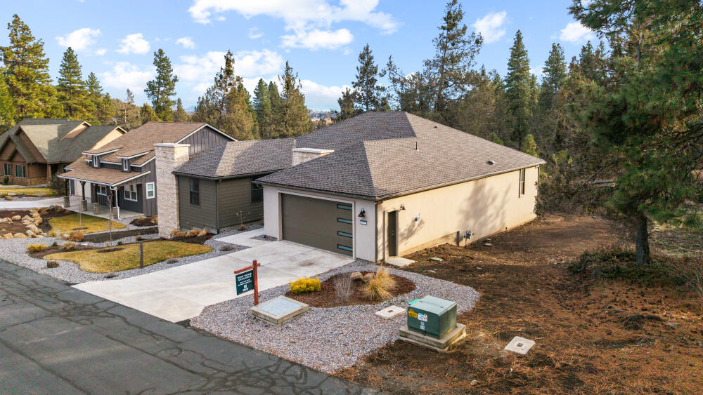 1092 Timber Ridge Loop Klamath Falls, OR 97601 - Photo 15 of 79