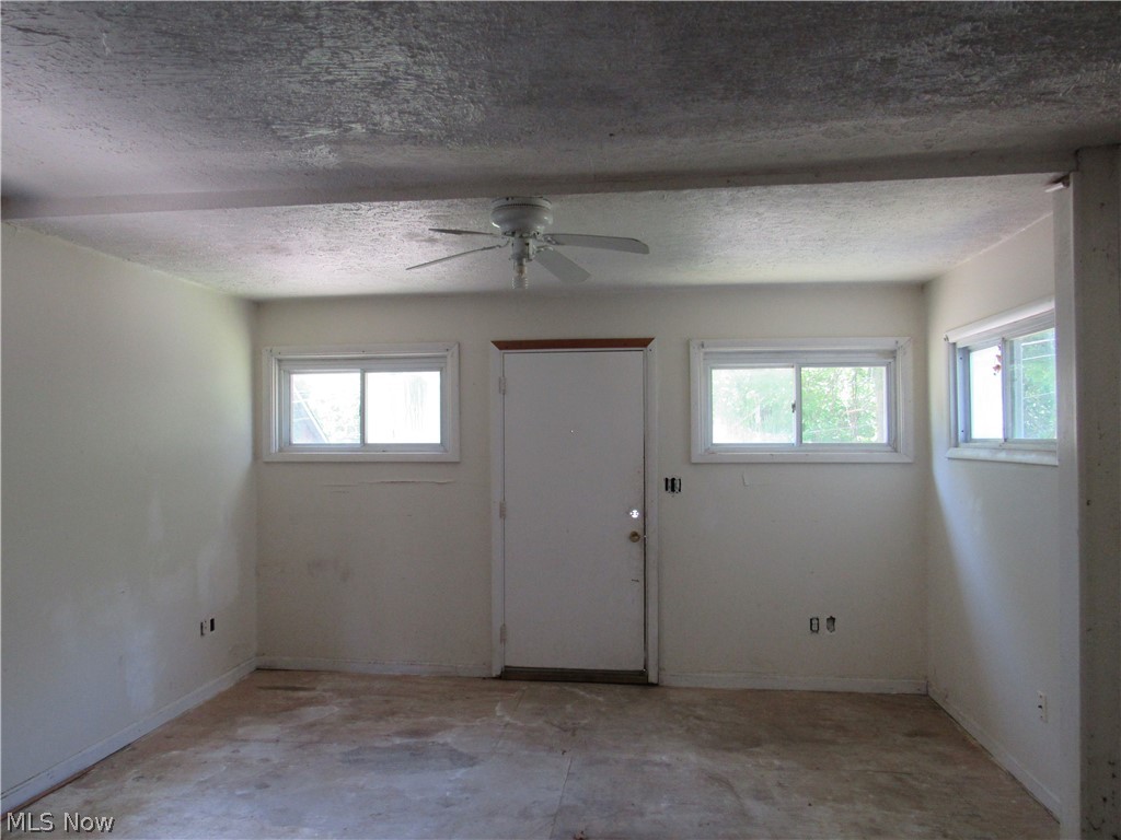 1726 Lee Road Cleveland Heights, OH 44118 - Photo 13 of 36