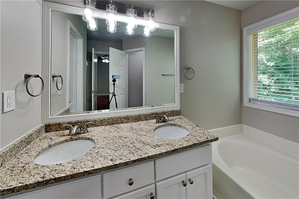 183 Meadow Point Douglasville, GA 30134 - Photo 8 of 19