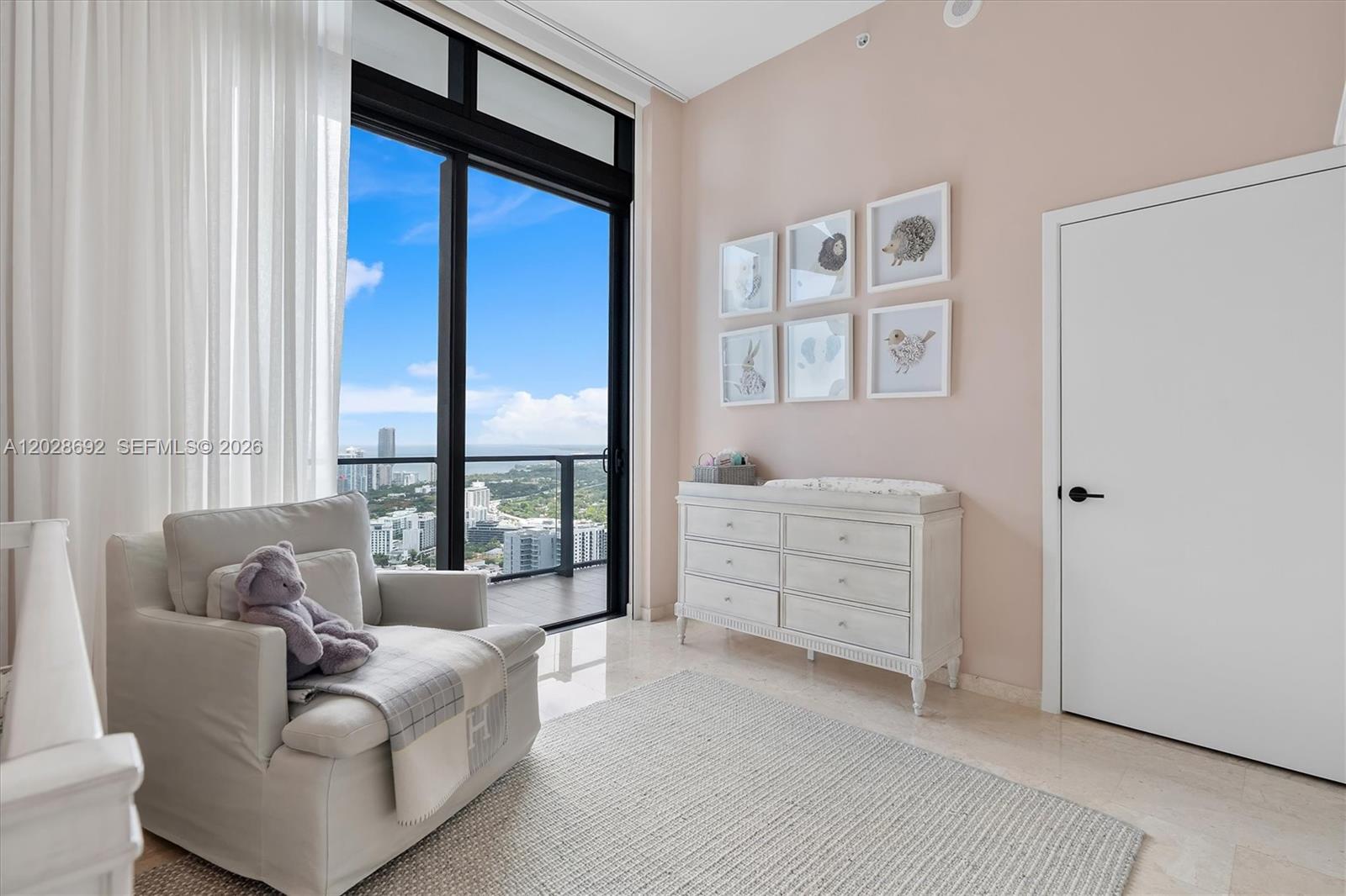 88 Southwest 7th Street, Unit 4001 Miami, FL 33130 - Photo 48 of 75