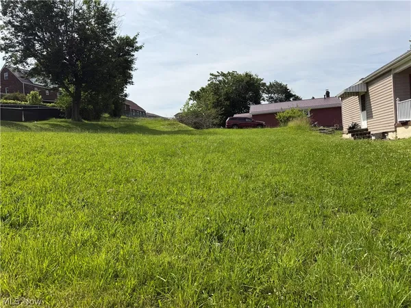 $12,000 | 145 Mahan Road, Weirton, WV 26062