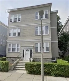 $2,600 | 25 Hosmer Street, Unit 3R, Boston, MA 02126