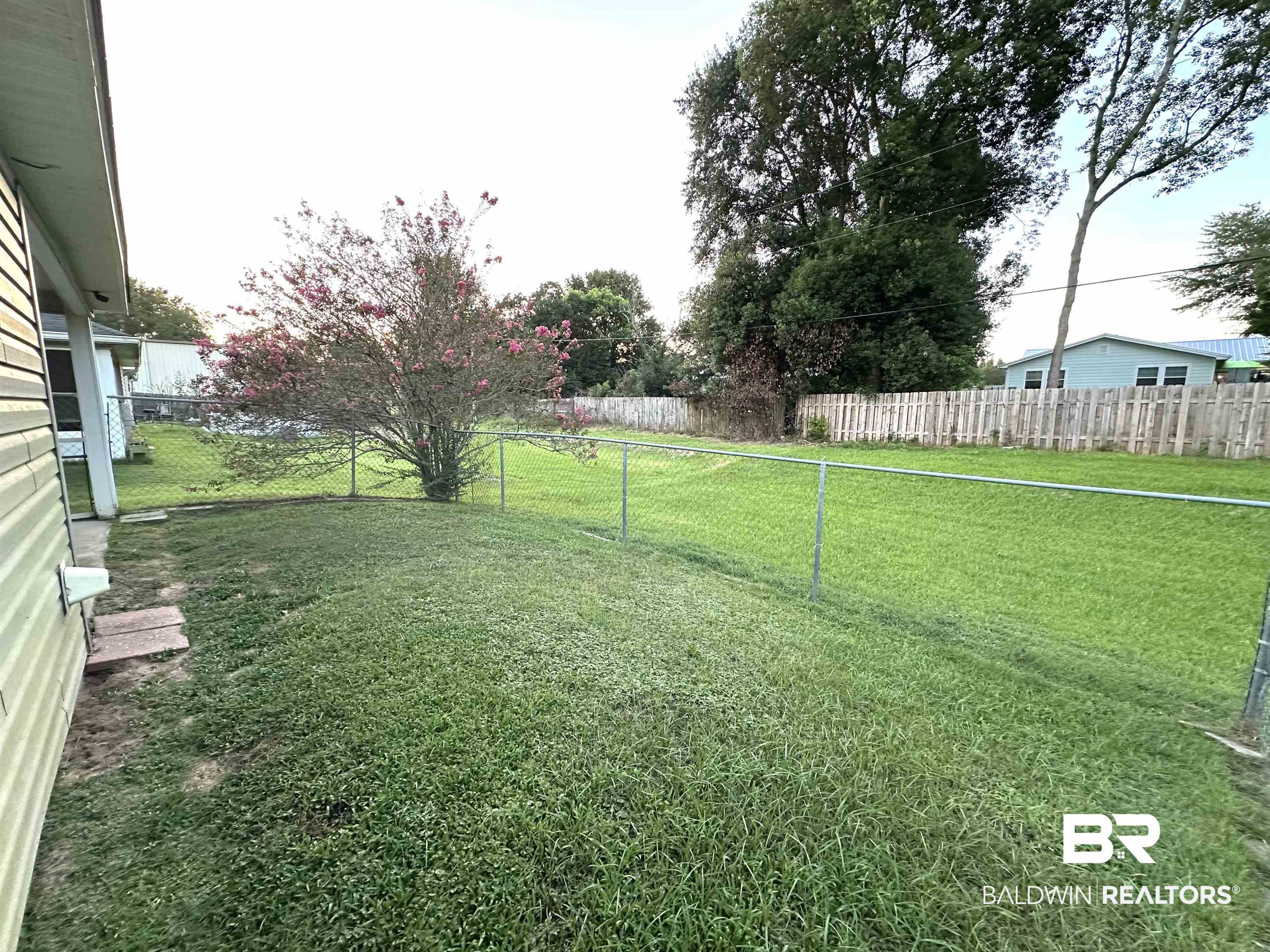 18975 Florida Street Robertsdale, AL 36567 - Photo 6 of 8