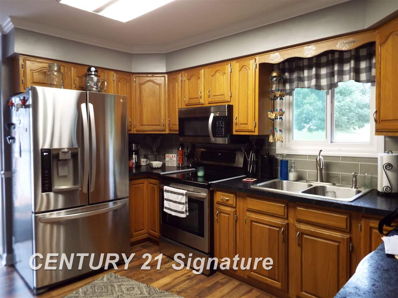 12040 North Bray Road Clio, MI 48420 - Photo 2 of 18