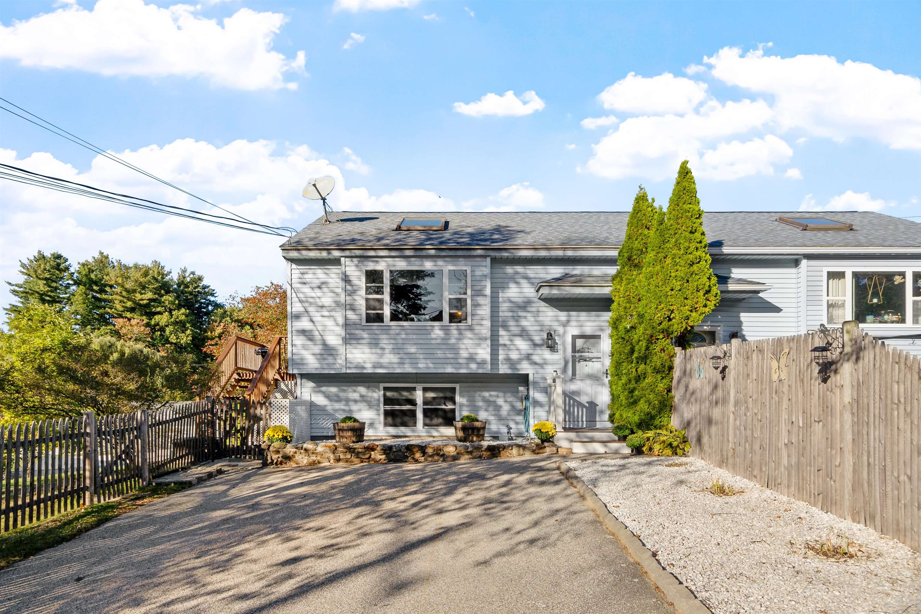 66 L Derryfield Road, Unit L Derry, NH 03038 - Photo 3 of 32