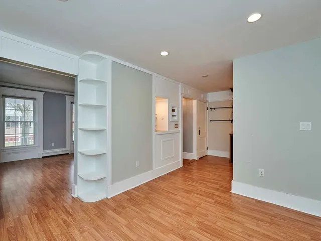 $3,900 | 36 East Foster Street, Melrose, MA 02176