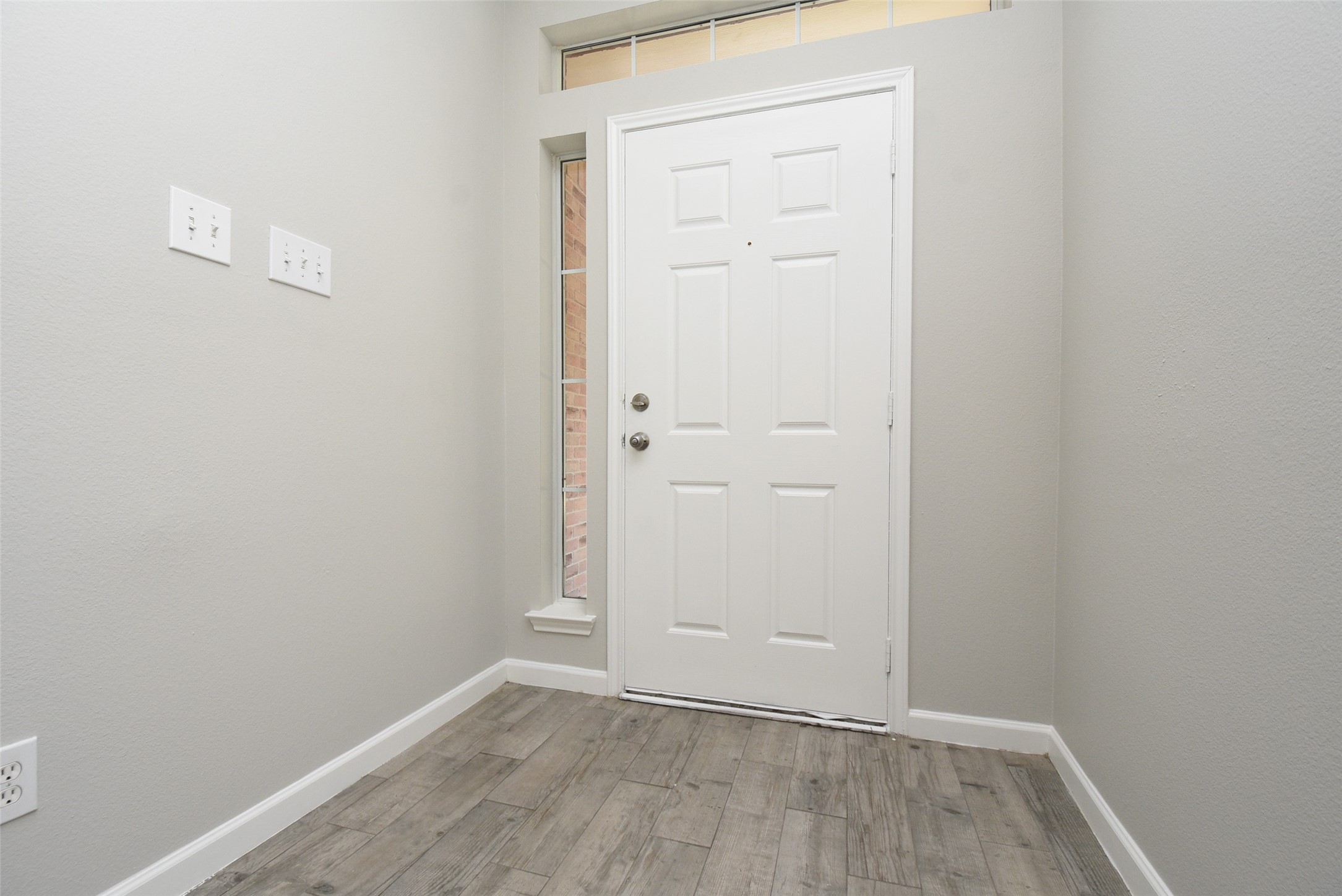 21603 Falvel Lake Drive Spring, TX 77388 - Photo 4 of 45