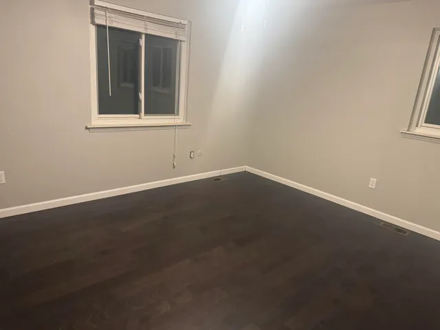 $2,900 | 3955 Helen Avenue, Ypsilanti, MI 48197