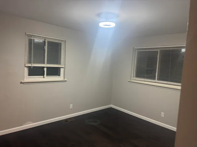 $2,900 | 3955 Helen Avenue, Ypsilanti, MI 48197