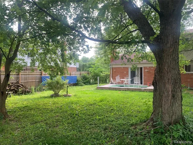 $2,900 | 3955 Helen Avenue, Ypsilanti, MI 48197