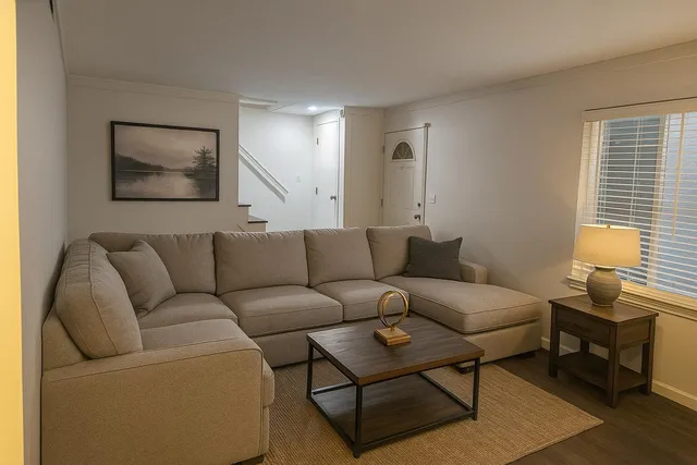 $2,900 | 3955 Helen Avenue, Ypsilanti, MI 48197