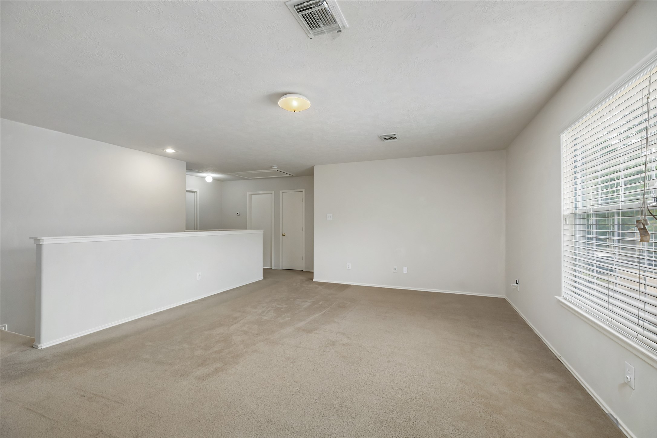 9339 Canady Park Lane Houston, TX 77075 - Photo 29 of 44 Large Game Room 2nd Floor