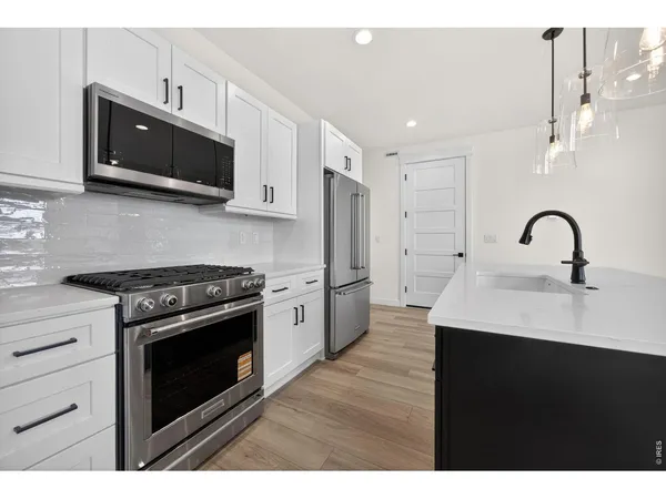 $699,900 | 1596 Peach Place, Erie, CO 80516