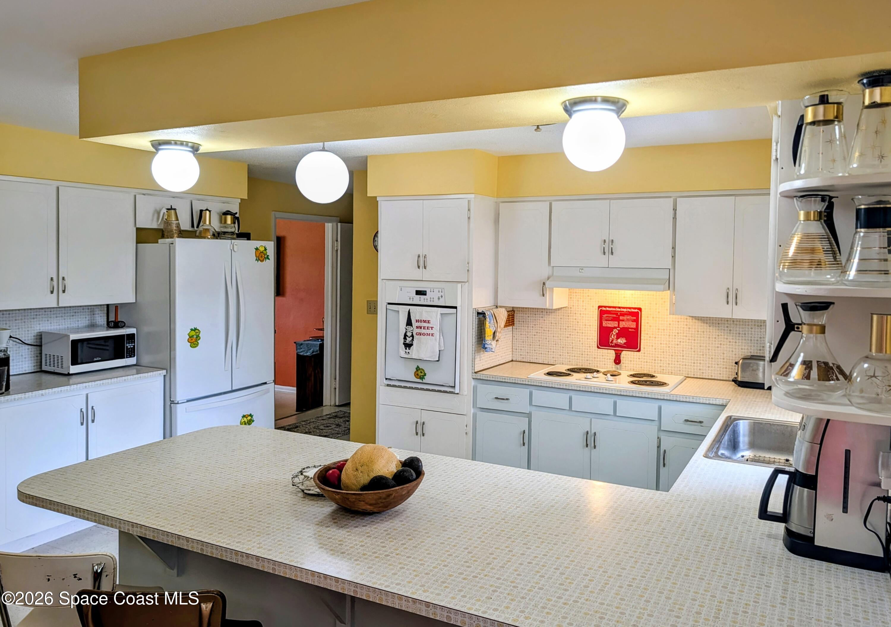 615 Oak Ridge Drive Indialantic, FL 32903 - Photo 10 of 65 Kitchen