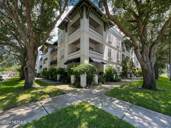 $1,895 | 2064 Herschel Street, Unit 205, Jacksonville, FL 32204