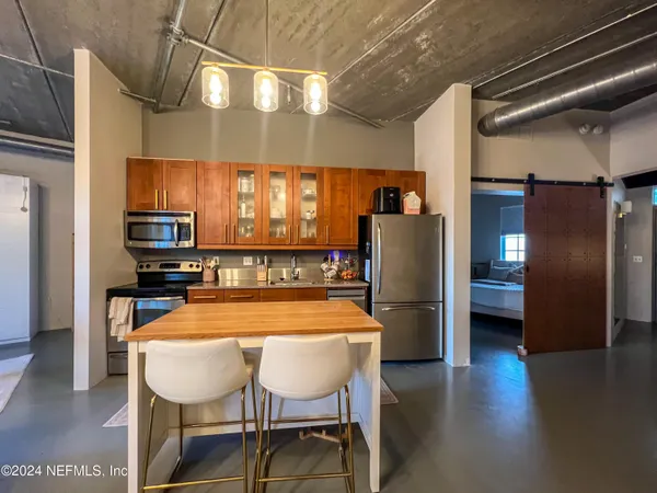 $1,895 | 2064 Herschel Street, Unit 205, Jacksonville, FL 32204