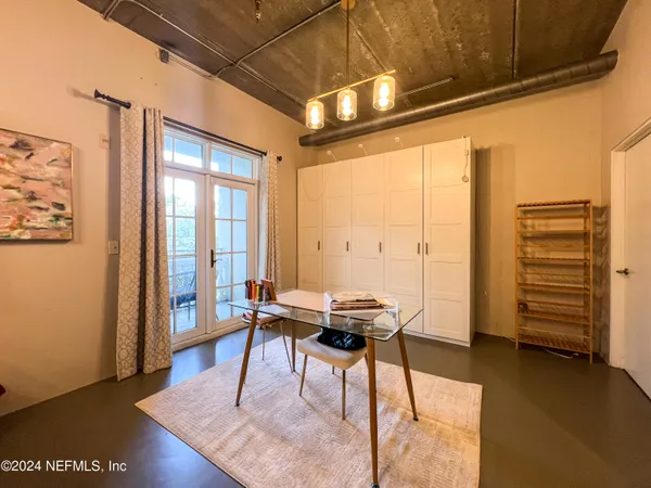 $1,895 | 2064 Herschel Street, Unit 205, Jacksonville, FL 32204