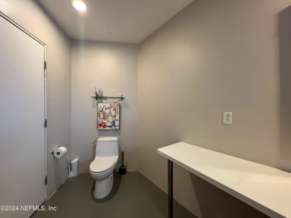 $1,895 | 2064 Herschel Street, Unit 205, Jacksonville, FL 32204