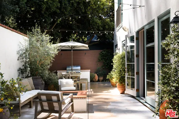 $15,000 | 3810 Dixie Canyon Avenue, Sherman Oaks, CA 91423