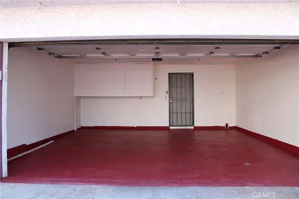 a view of empty room with window