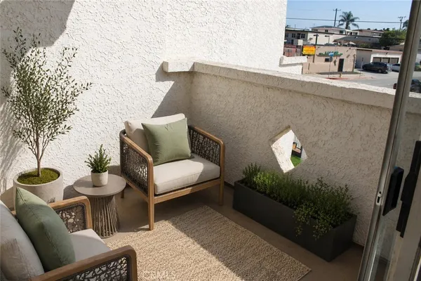 $3,800 | 260 East Beverly Boulevard, Unit C, Montebello, CA 90640