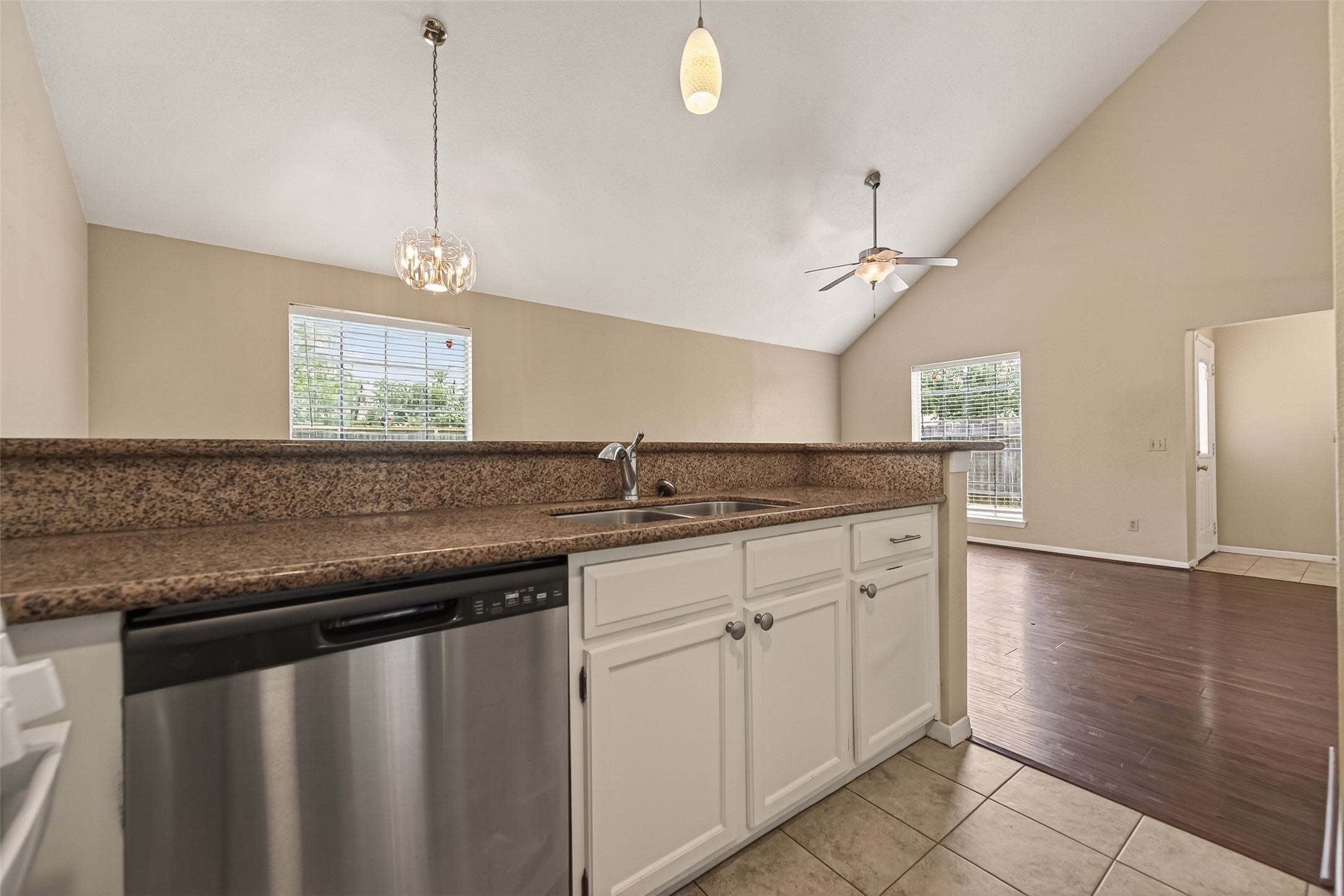 4503 Ranger Run Sugar Land, TX 77479 - Photo 13 of 25