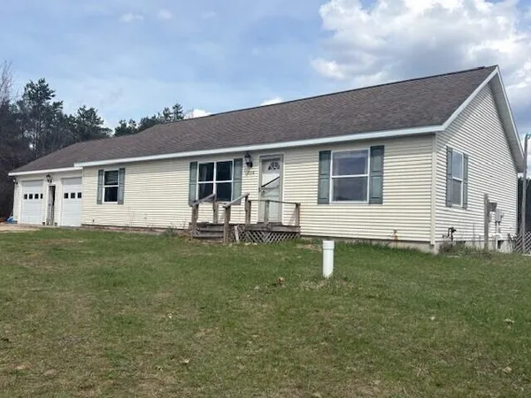 $280,000 | 7330 North Asplund Drive, Tustin, MI 49688