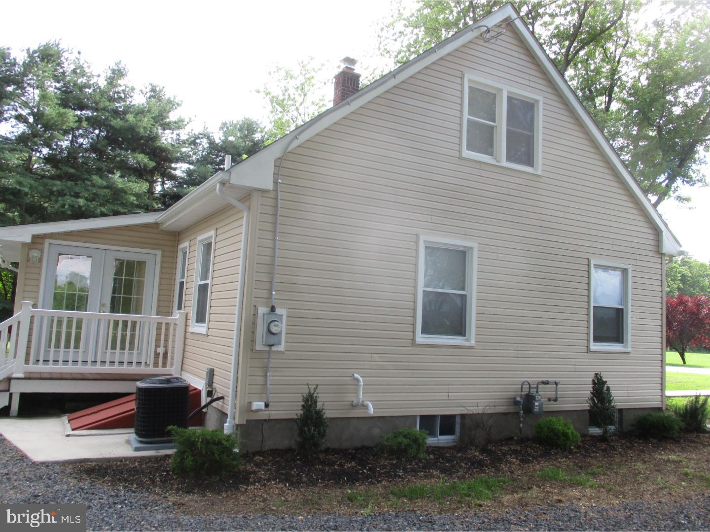 618 Buck Road Elmer, NJ 08318 - Photo 3 of 18 Gallery Image 3