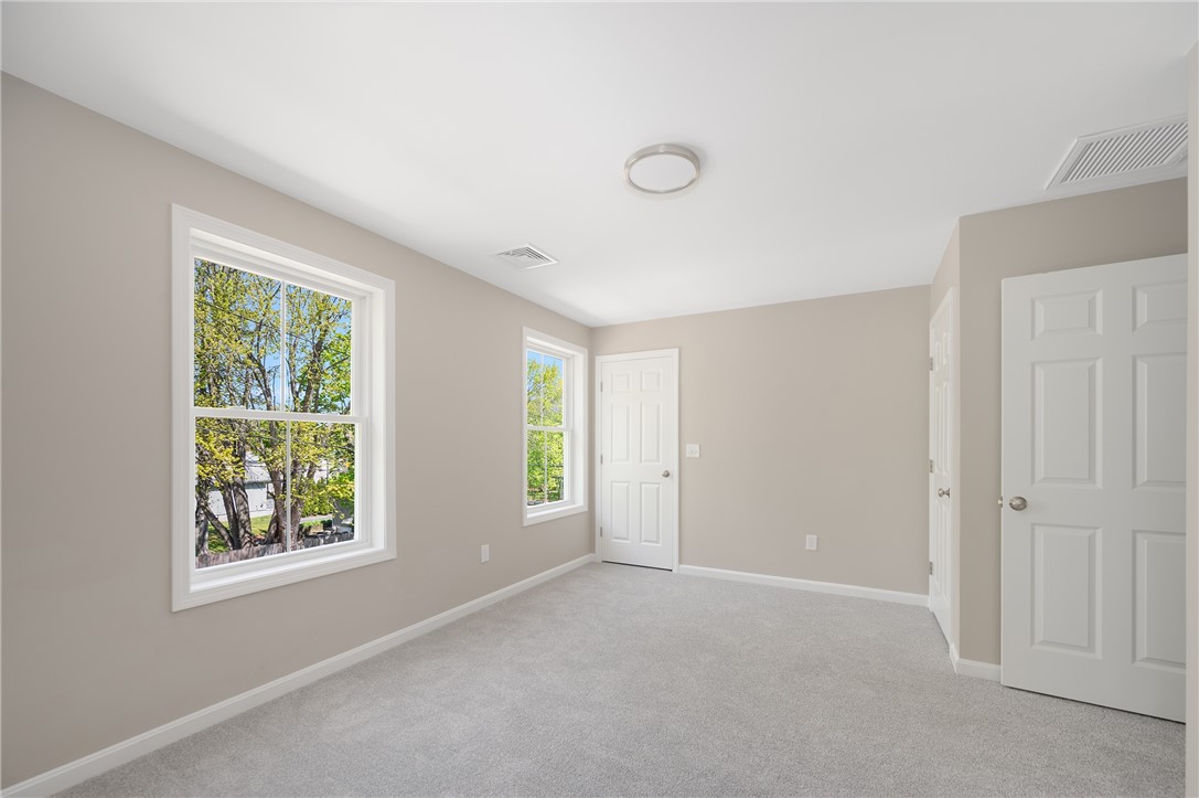 40 Farnum Pike, Unit 4 Smithfield, RI 02917 - Photo 31 of 34