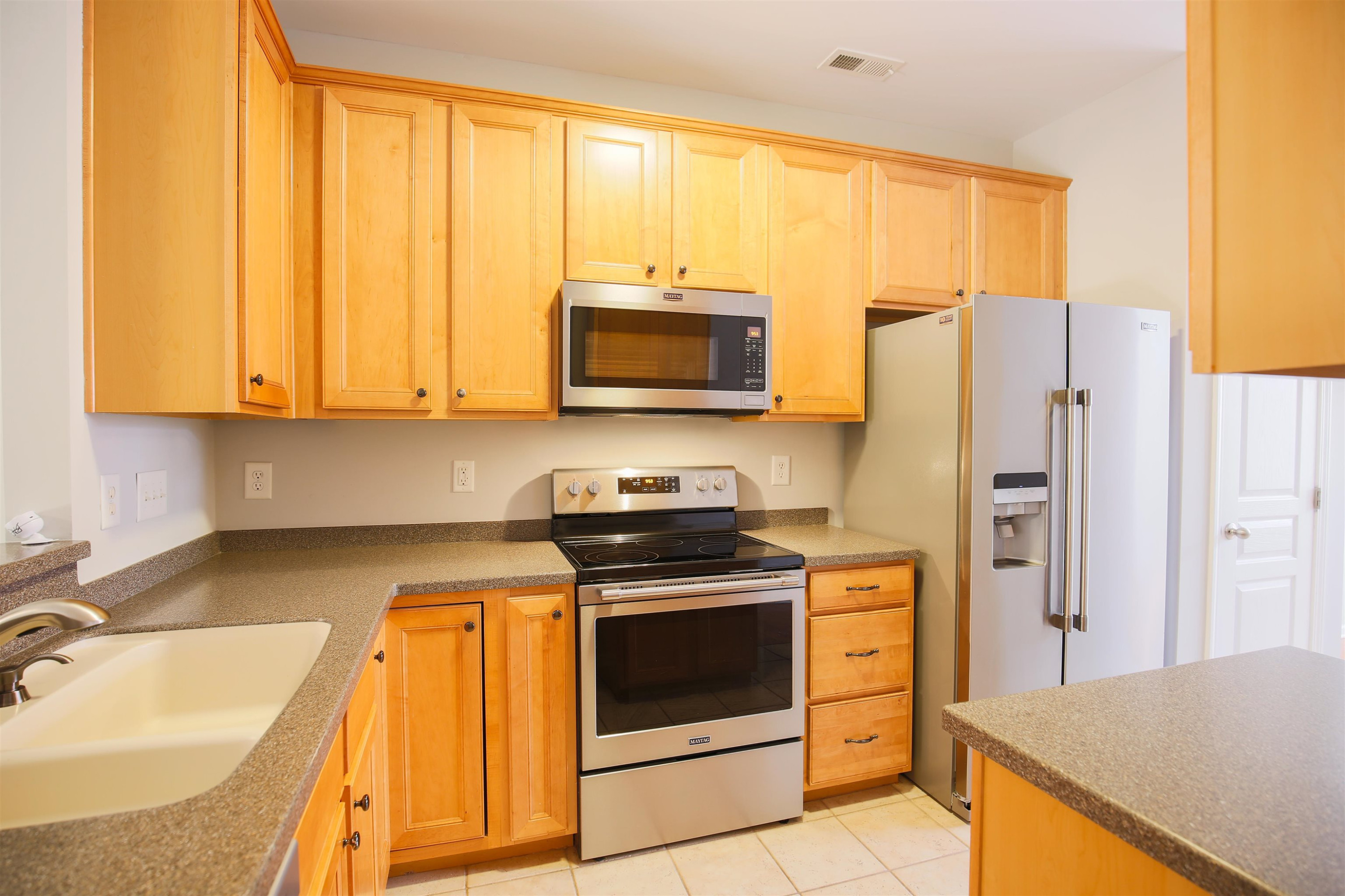 7886 Spungold Street Raleigh, NC 27617 - Photo 4 of 26 Photo 4