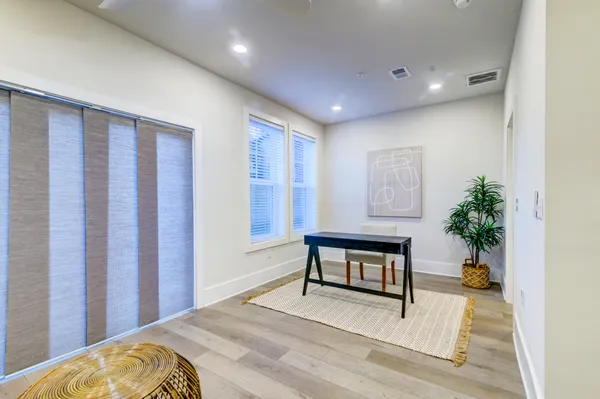 $649,000 | 1150 Valdosta Street, Unit 302, North Charleston, SC 29405