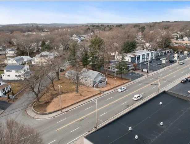 $3,500 | 735 Washington Street, Attleboro, MA 02703