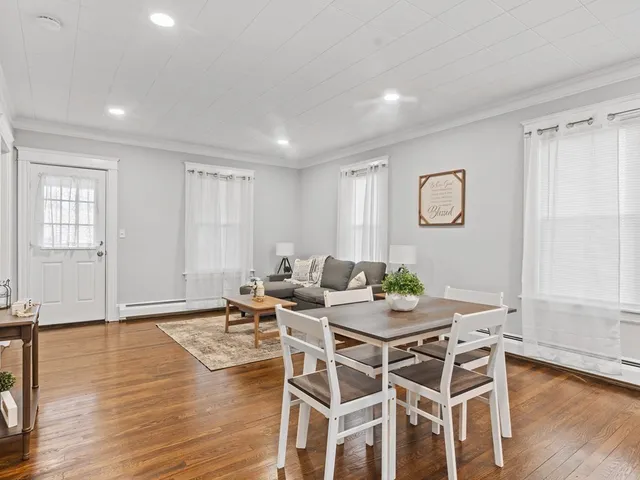 $3,500 | 735 Washington Street, Attleboro, MA 02703