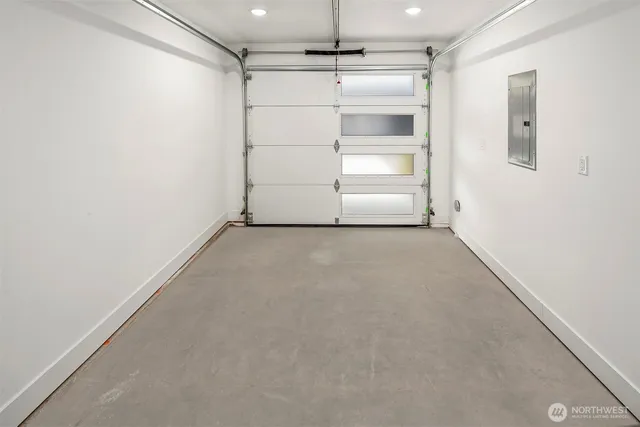 $949,950 | 727 18th Avenue, Seattle, WA 98122