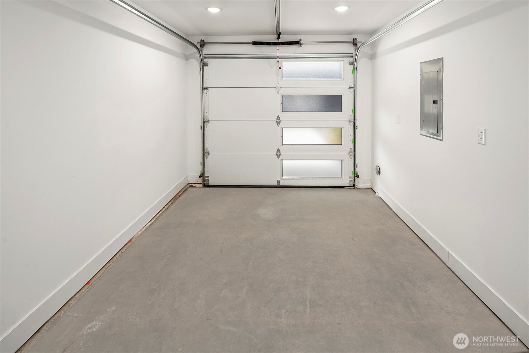 727 18th Avenue Seattle, WA 98122 - Photo 26 of 28