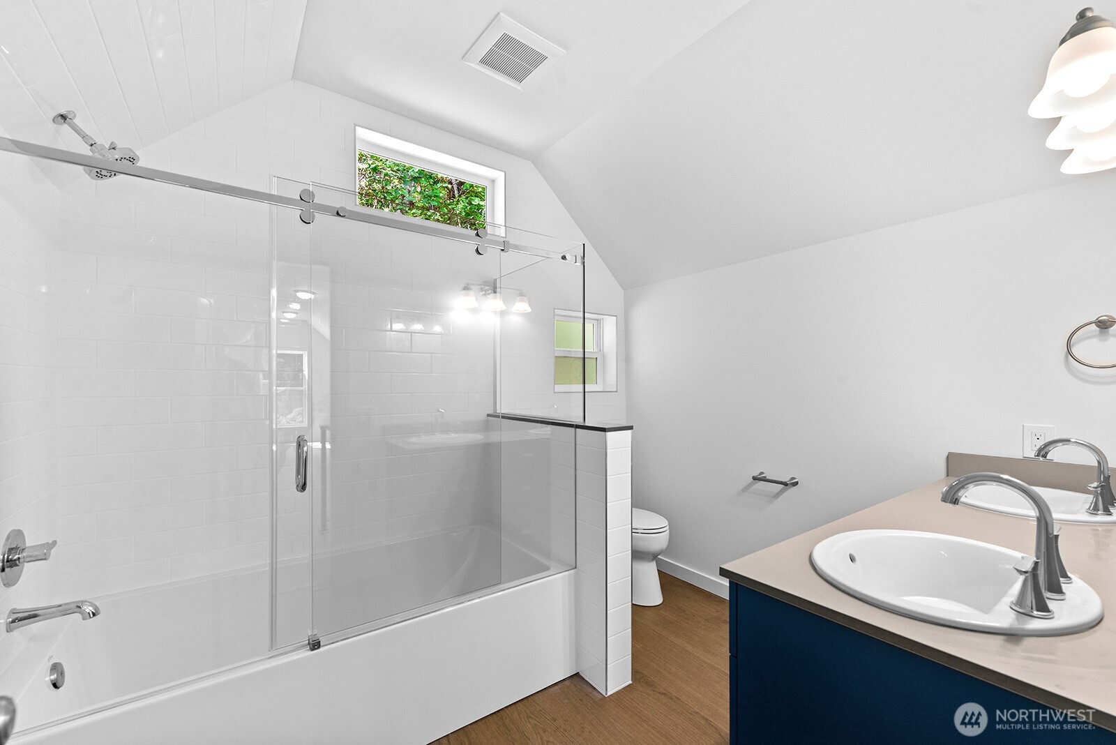 14758 Southwest Spring Beach Road Vashon, WA 98070 - Photo 15 of 36