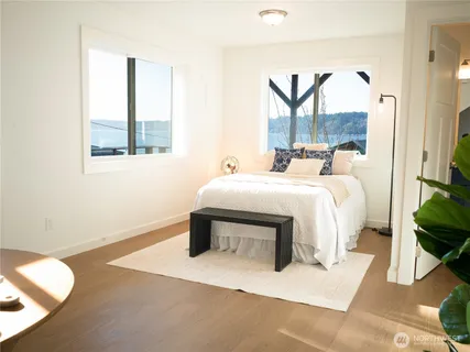 $755,000 | 14758 Southwest Spring Beach Road, Vashon, WA 98070