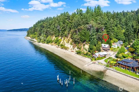 $755,000 | 14758 Southwest Spring Beach Road, Vashon, WA 98070