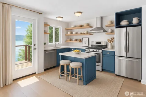 $755,000 | 14758 Southwest Spring Beach Road, Vashon, WA 98070