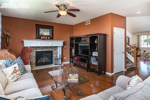 1444 Diamond Rim Drive Colorado Springs, CO 80921 - Photo 6 of 30 Gallery Image 6