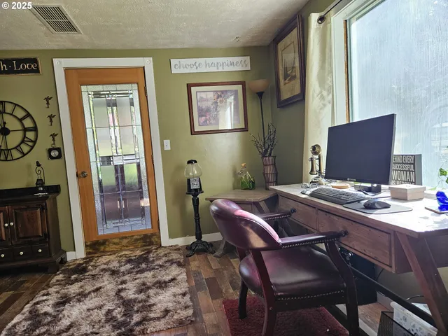 $379,000 | 175 Bonanza Street, Sumpter, OR 97877