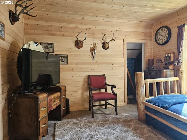 $379,000 | 175 Bonanza Street, Sumpter, OR 97877