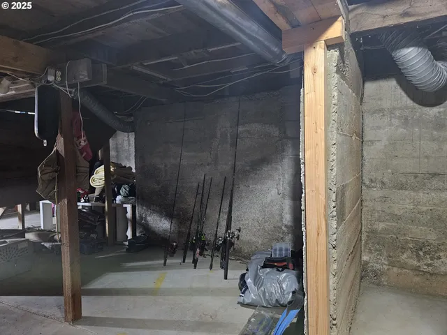 $379,000 | 175 Bonanza Street, Sumpter, OR 97877