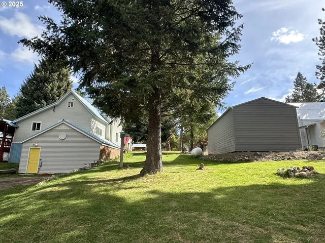 $379,000 | 175 Bonanza Street, Sumpter, OR 97877