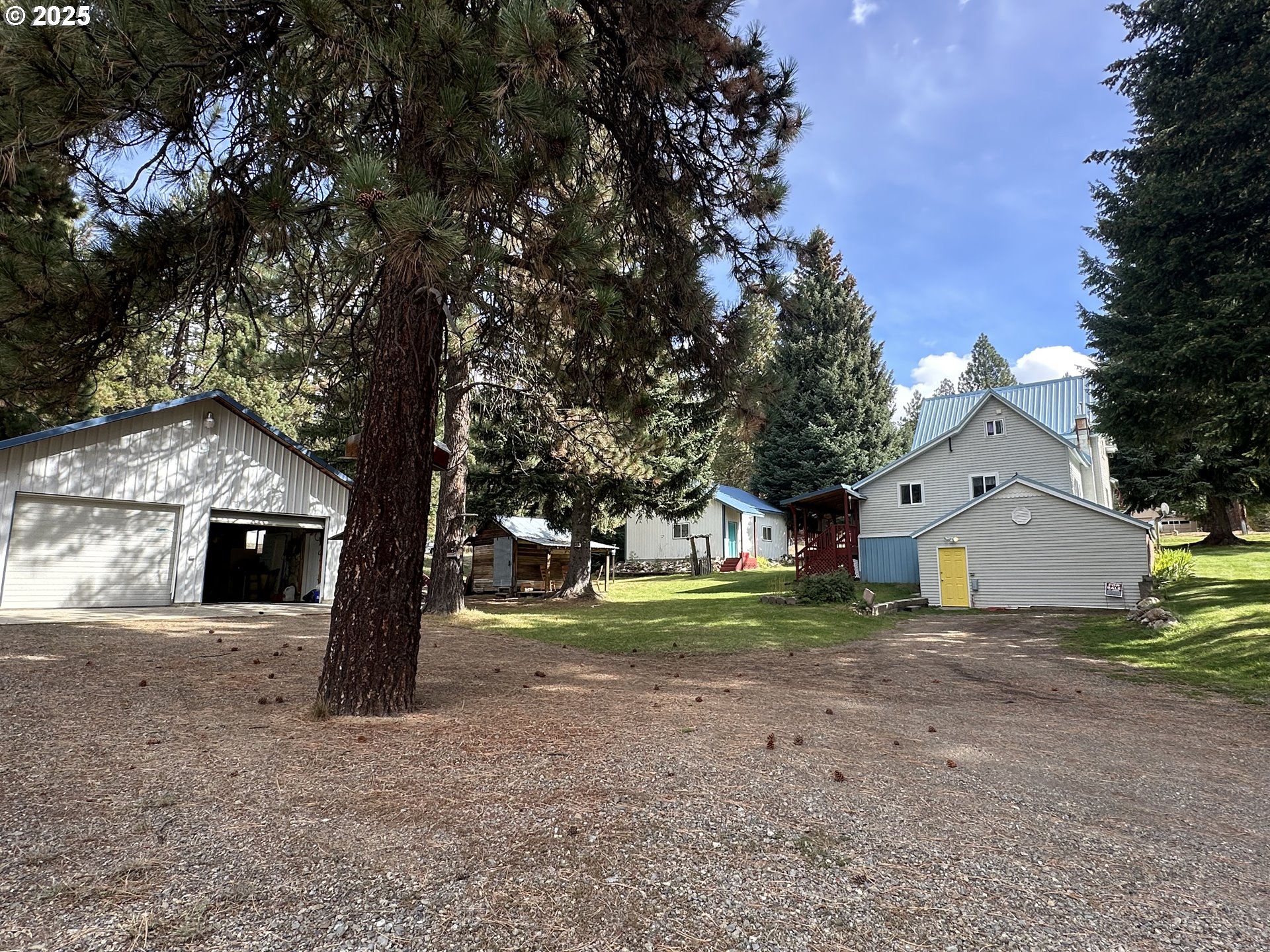 175 Bonanza Street Sumpter, OR 97877 - Photo 5 of 44