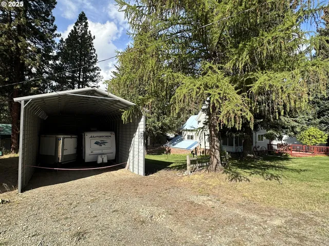 $379,000 | 175 Bonanza Street, Sumpter, OR 97877