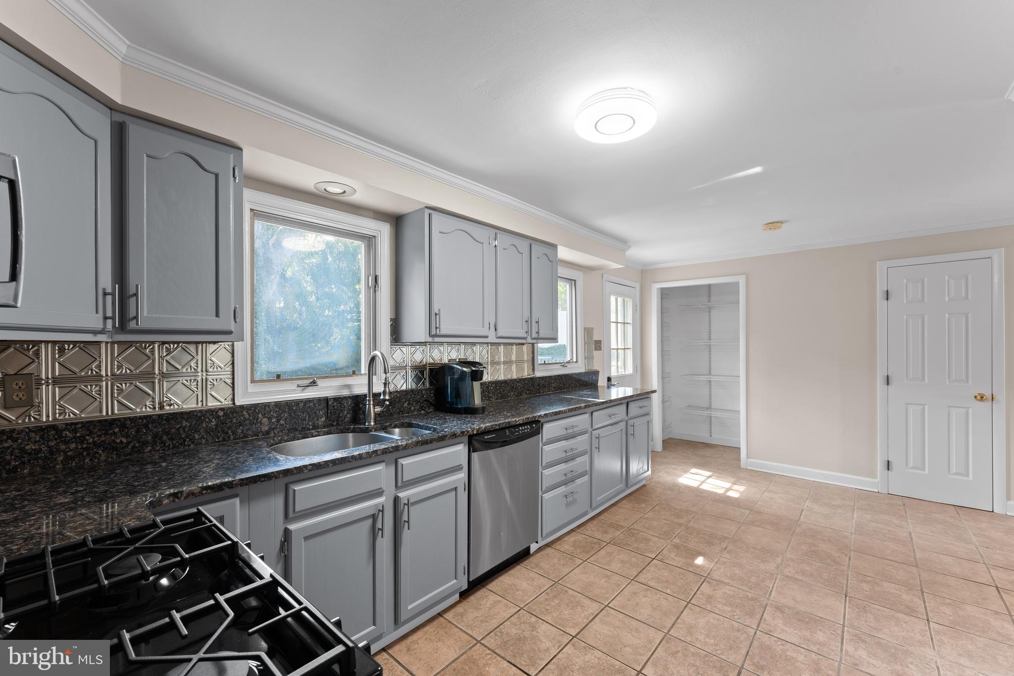 839 State Road West Grove, PA 19390 - Photo 12 of 51